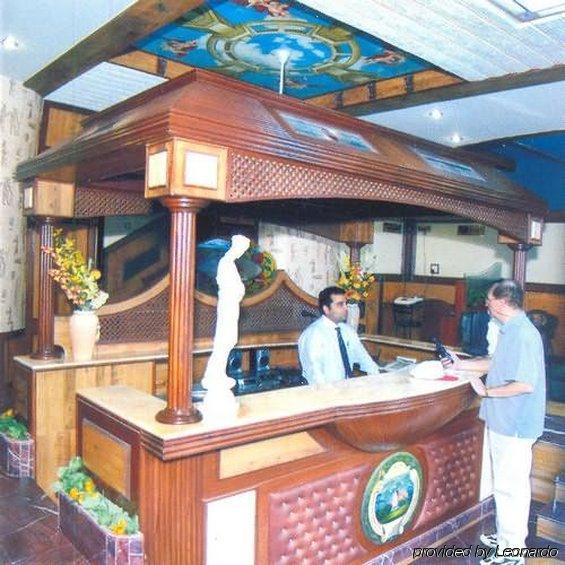 Hotel Sunstar Grand Deli Interior foto