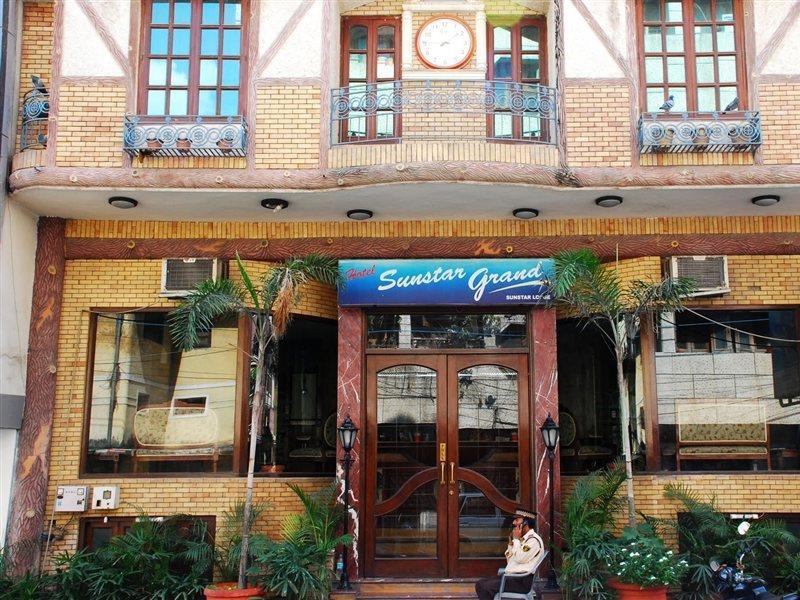 Hotel Sunstar Grand Deli Exterior foto
