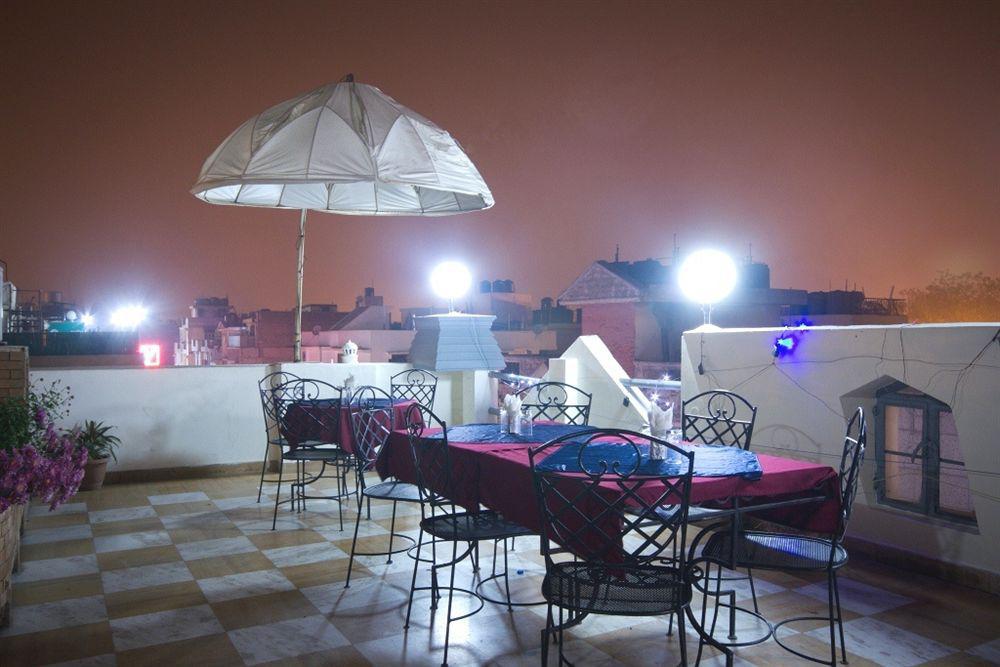 Hotel Sunstar Grand Deli Exterior foto